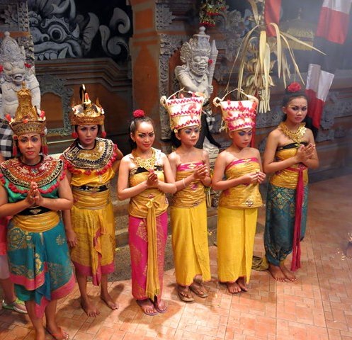 9 XI Bali 1   (749)